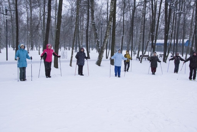 Скандинавская ходьба в Лианозовском парке